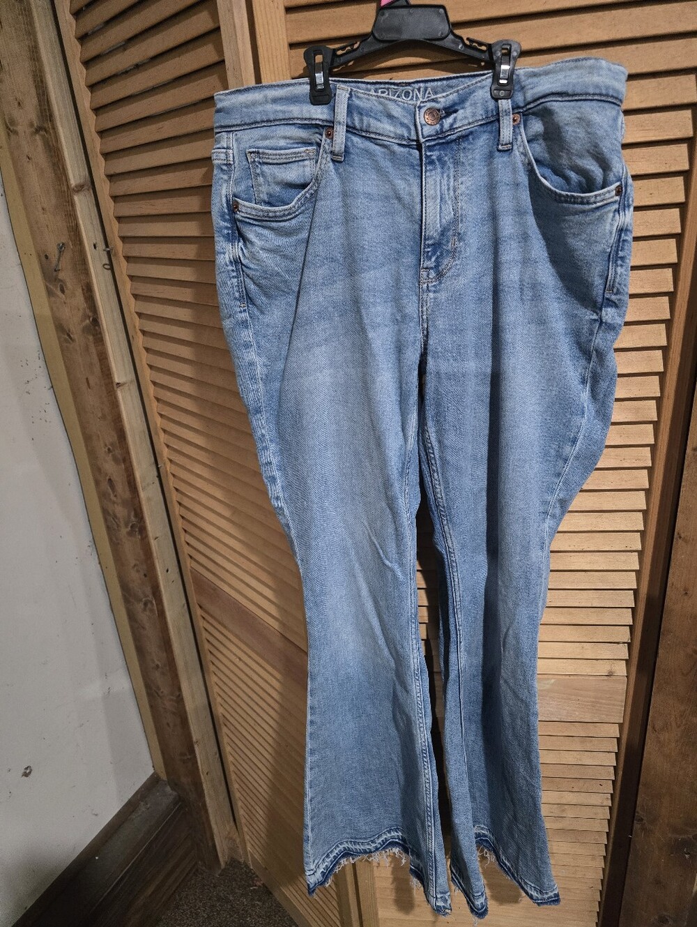 Faded Light Blue Y2K Flare Jeans Size 10